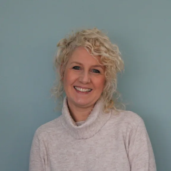 Mrs M McKay