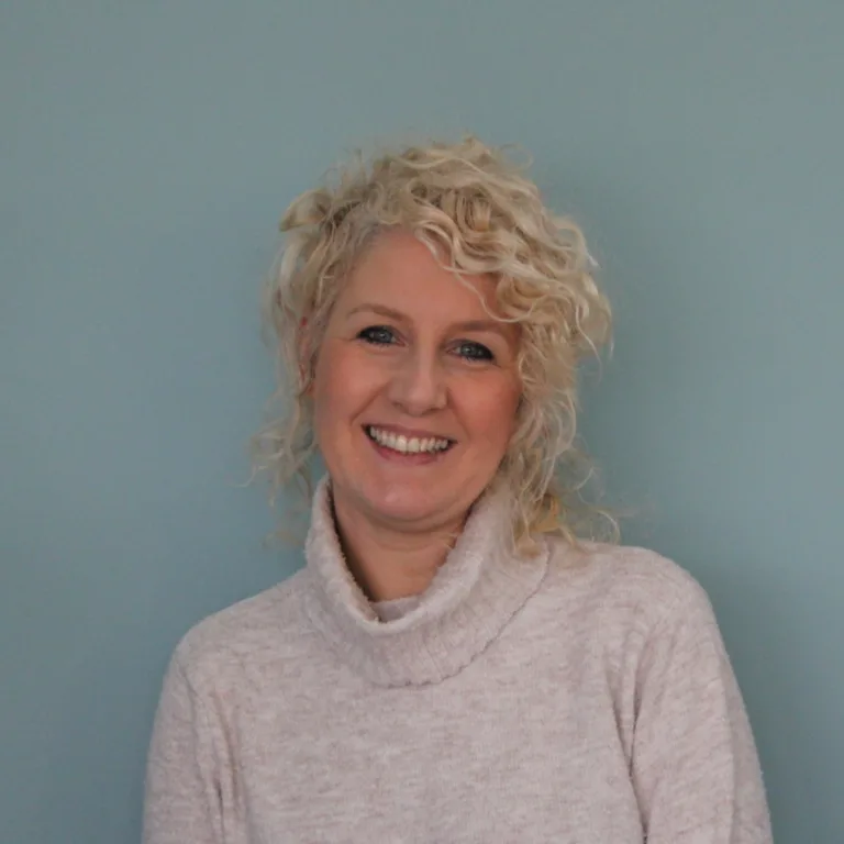 Mrs M McKay